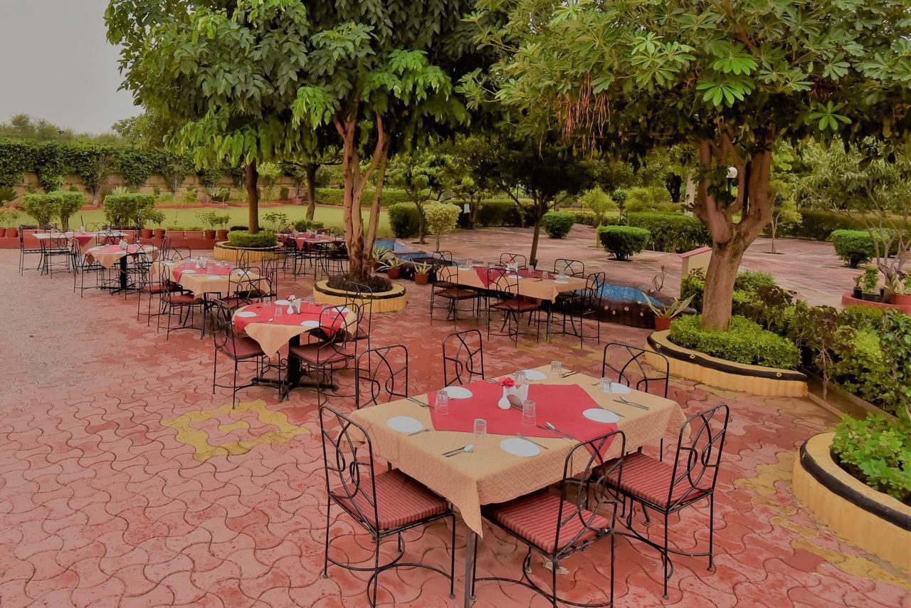 Araliayas Resort & Spa Udaipur Eksteriør bilde